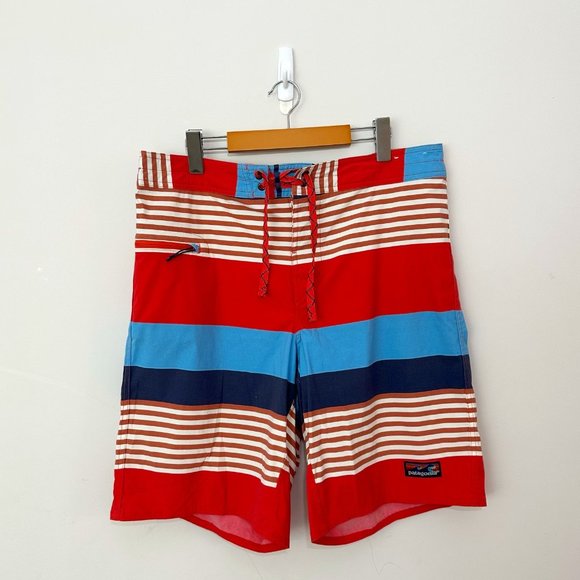 Patagonia Other - Patagonia Wavefarer Board Shorts Men Size 36 Striped Red Blue
